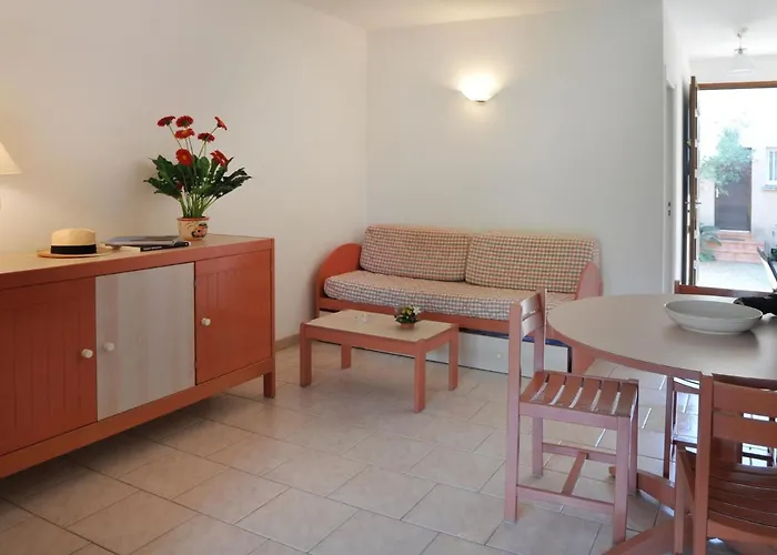 Les Chenes By Interhome