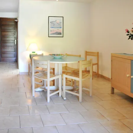 Semesterbostad Les Chenes By Interhome *