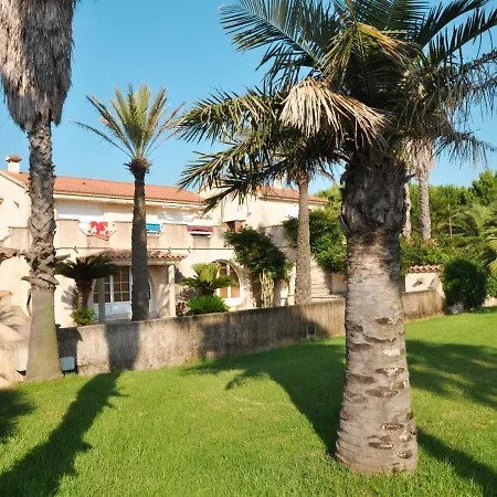 Semesterbostad Les Chenes By Interhome *